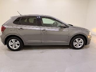 Volkswagen Polo VI HB 1.0 TSI Comfort Clima/Navi picture 26