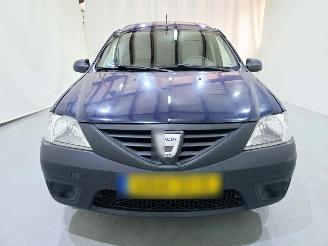 Dacia Logan Ambiance MCV 1.4 55Kw Bjr.2010 picture 2