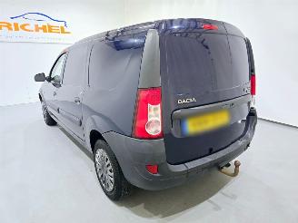 Dacia Logan Ambiance MCV 1.4 55Kw Bjr.2010 picture 4