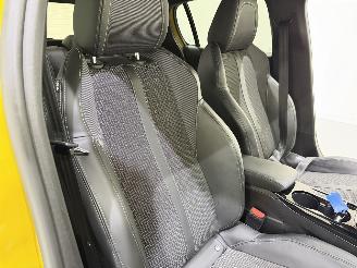 Peugeot 208 HB 1.2 Puretech 130 GT-Line Aut8 picture 38