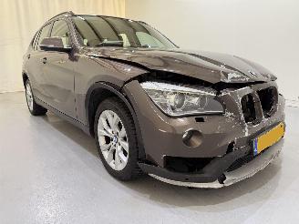 Vaurioauto  passenger cars BMW X1 sDrive18 110kW Automaat Navi/Clima 2013/5