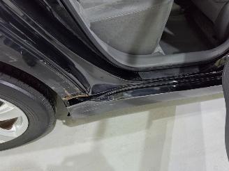 Toyota Prius 1.8 Hybrid Comfort 100Kw Bjr.2010 picture 17