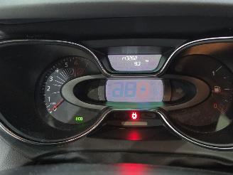 Renault Captur 1.2 TCe Dynamique Cruise Trekhaak 87Kw Bjr.2017 picture 18
