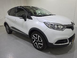 Unfallwagen Renault Captur 1.2 TCe Dynamique Cruise Trekhaak 87Kw Bjr.2017 2017/1