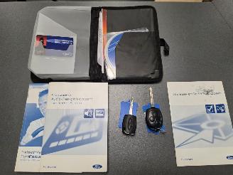 Ford Focus Wagon 1.6-16V Futura AUT 75Kw picture 13