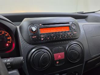 Peugeot Bipper 1.4i 54kW Schuifdeuren Bjr.2010 picture 14