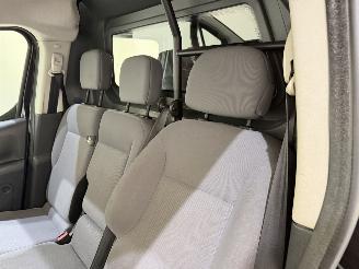 Peugeot Partner 1.6 e-HDI 90 Navteq XT Automaat Navi/Airco picture 29