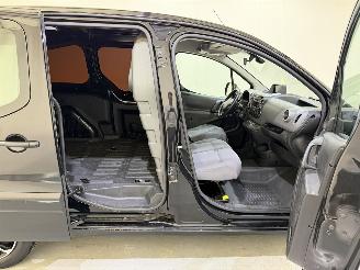 Peugeot Partner 1.6 e-HDI 90 Navteq XT Automaat Navi/Airco picture 23