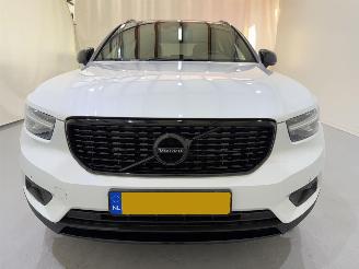 Volvo XC40 T5 Recharge PHEV R-Design picture 2
