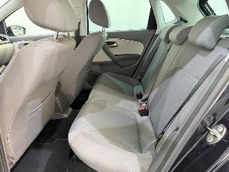 Volkswagen Polo V HB 1.0 Fresh Airco picture 29