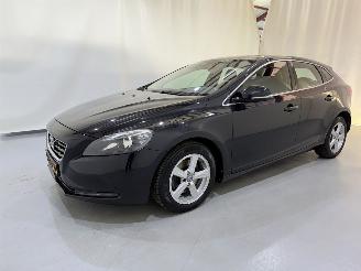 Volvo V-40 1.6 T2 Momentum Navi picture 25
