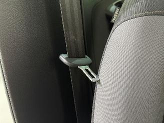 Volkswagen Polo V HB 1.0 Connected Series picture 12