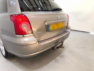 Toyota Avensis Wagon 2.0 VVT-i Executive picture 45