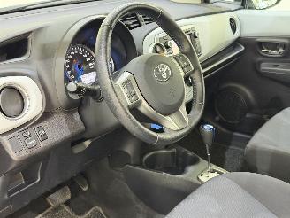 Toyota Yaris HB 1.5 VVT-i Hybrid Aspiration Clima picture 14