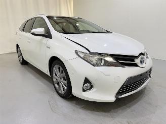 Coche accidentado Toyota Auris Touring Sports 1.8 Hybrid Comfort Aut. 2015/3