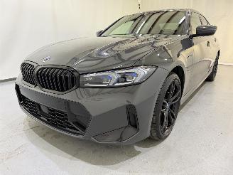 BMW 3-serie 330e M Sport Aut8 picture 36