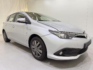 krockskadad bil auto Toyota Auris HB 1.8 Hybrid Comfort Dynamic 2016/10