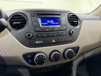 Hyundai I-10 1.0i i-Drive Airco picture 7