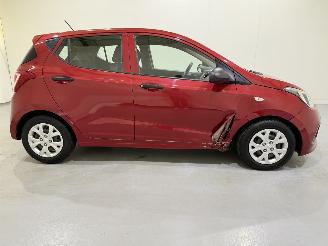 Hyundai I-10 1.0i i-Drive Airco picture 11