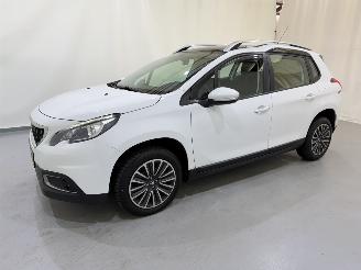 Peugeot 2008 1.2 PureTech 110 Allure picture 14