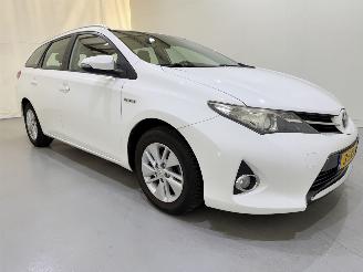 Unfallwagen Toyota Auris Touring Sports 1.8 Hybrid Aspiration Navi/Clima 2013/10