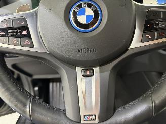 BMW 3-serie Touring 330e xDrive M Sport PHEV picture 25