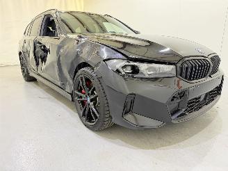 krockskadad bil auto BMW 3-serie Touring 330e xDrive M Sport PHEV 2023/9