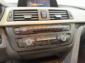 BMW 3-serie Touring 316i Executive Sport picture 16