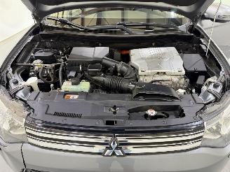 Mitsubishi Outlander 2.0 PHEV Instyle Aut. Navi/Clima picture 23
