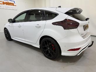 Ford Focus HB 1.5 EcoBoost Titanium picture 5