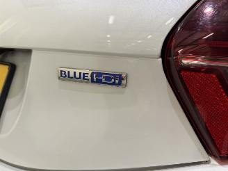 Peugeot 208 HB 1.6 Blue HDI 100 Premium picture 21