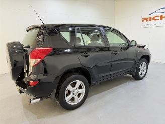 Toyota Rav-4 2,0 VVTi Linea Sol 4WD Clima picture 5