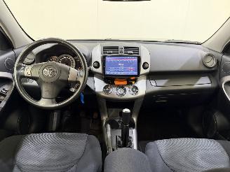 Toyota Rav-4 2,0 VVTi Linea Sol 4WD Clima picture 23