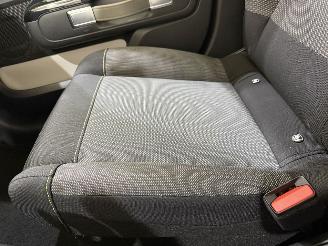 Citroën C3 1.2 PureTech Shine Navi picture 24