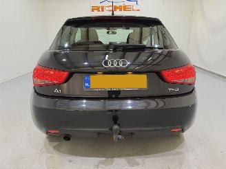 Audi A1 1.2 TFSI Attraction Pro Line Business picture 5
