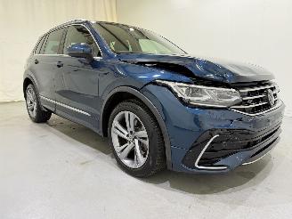 Coche accidentado Volkswagen Tiguan 1.4 TSI eHybrid R-Line Business 2023/6