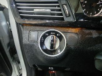 Mercedes E-klasse 250 CDI 4Matic Avangarde Bjr.2011 picture 33