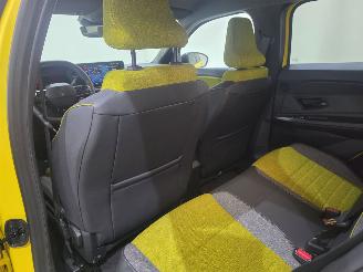 Renault 5 Electric 150 Comfort Range Iconiq Cinq picture 34