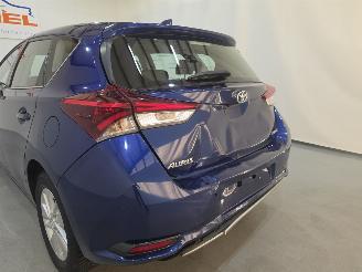 Toyota Auris HB 1.8 Hybrid Business Plus 100Kw Bjr.2017 picture 14