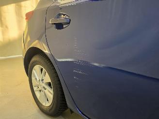 Toyota Auris HB 1.8 Hybrid Business Plus 100Kw Bjr.2017 picture 11