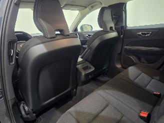 Volvo V-60 2.0 B4 Business Pro MHEV 145Kw picture 8