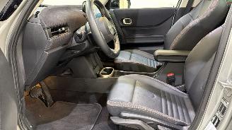 Mini Cooper 5-Drs 1.5 C Classic Aut7 picture 24