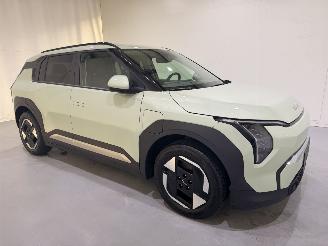 Schadeauto Kia EV3 Business Plus FWD 85kWh 150kw 2026/1