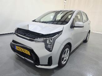 Kia Picanto 1.0 DPI DynamicLine 5Drs Bjr.2025 picture 3