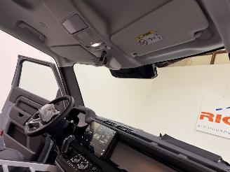 Land Rover Defender 90 D200 S 3.0 MHEV Hybride picture 19