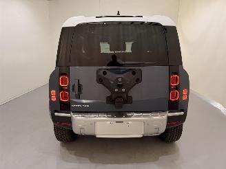 Land Rover Defender 90 D200 S 3.0 MHEV Hybride picture 4