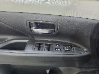Mitsubishi Outlander 2.0 PHEV Business picture 33