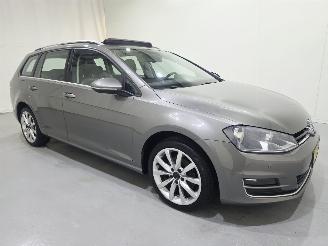 Schadeauto Volkswagen Golf  2014/12