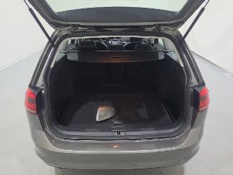 Volkswagen Golf  picture 26