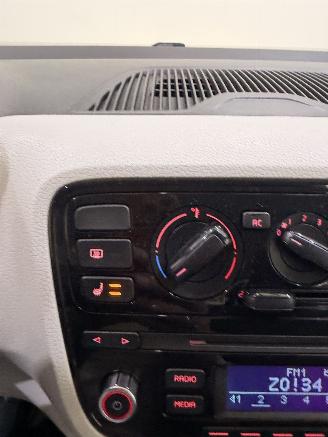 Volkswagen Up! 1.0 Take Up Airco Stoelverwarming picture 16